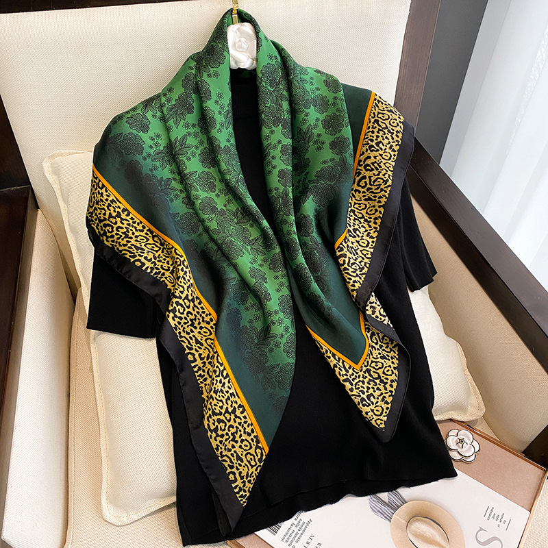 90*90cm Women Square Silk Scar - Luxury Skincare Headband recension och pris